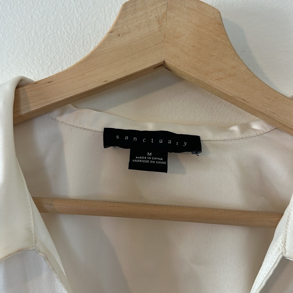 Sanctuary Cream Blouse - Picture 2 of 4